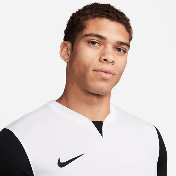 Nike Trophy V SS Football Shirt White/Black